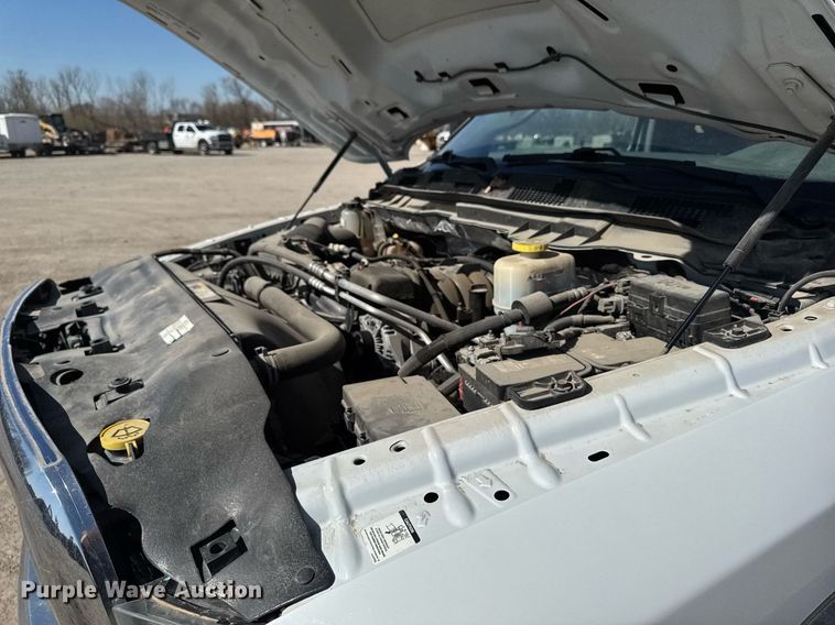 image for item EM3786 2018 Dodge Ram 5500 dump truck