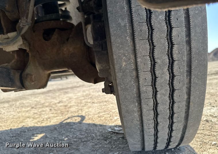 image for item EM3786 2018 Dodge Ram 5500 dump truck