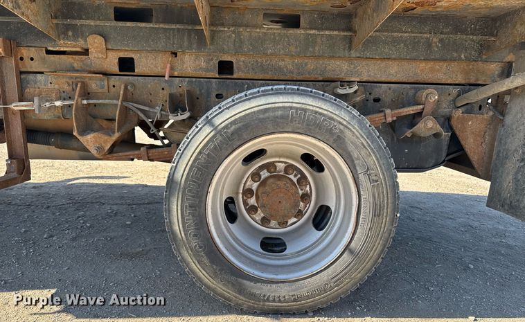 image for item EM3786 2018 Dodge Ram 5500 dump truck