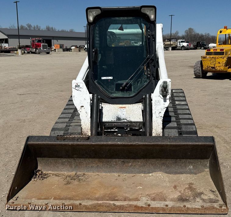 image for item EM3790 2019 Bobcat T770 tracked skid steer loader