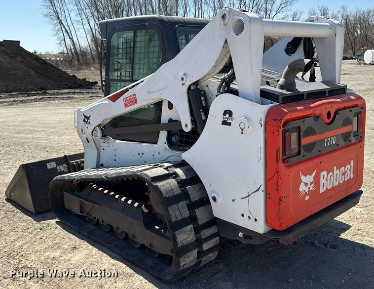 image for item EM3790 2019 Bobcat T770 tracked skid steer loader
