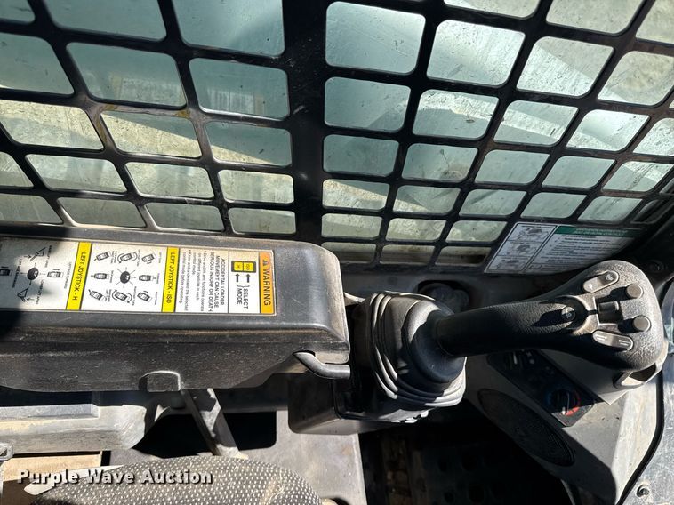 image for item EM3790 2019 Bobcat T770 tracked skid steer loader