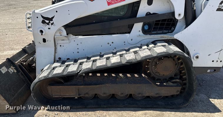 image for item EM3790 2019 Bobcat T770 tracked skid steer loader