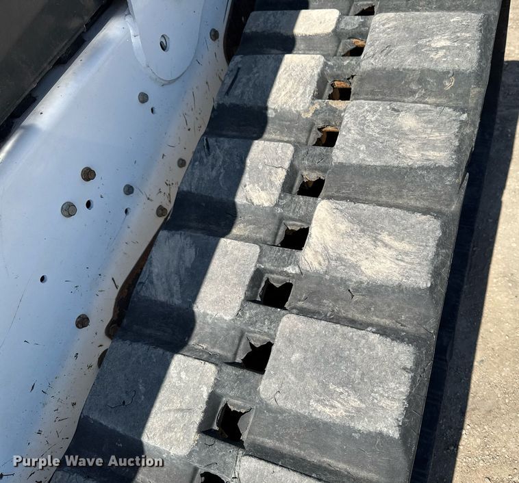 image for item EM3790 2019 Bobcat T770 tracked skid steer loader