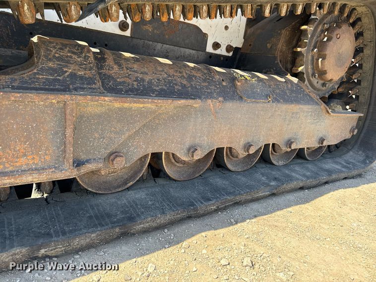 image for item EM3790 2019 Bobcat T770 tracked skid steer loader