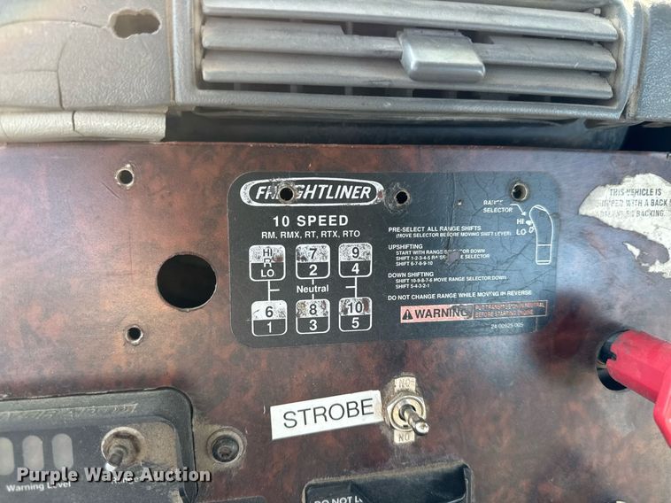 image for item EM3791 2005 Freightliner CST120 truck cab and chassis