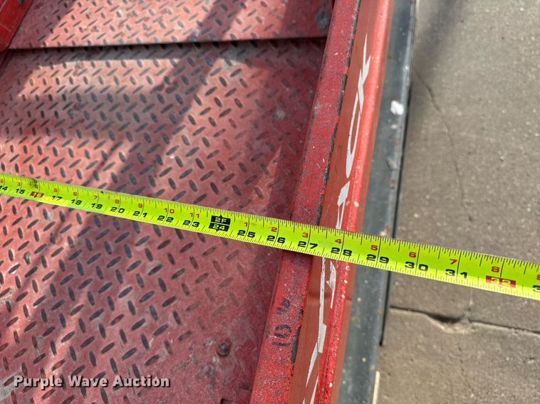 image for item EM3801 2005 Skyjack SJIII 3219 scissor lift