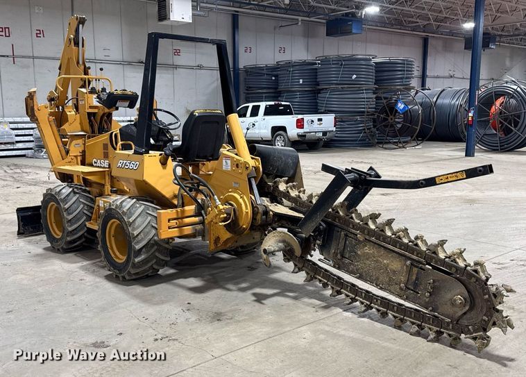 image for item EM3802 2001 Case RT560 trencher