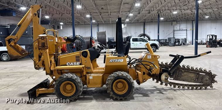 image for item EM3802 2001 Case RT560 trencher