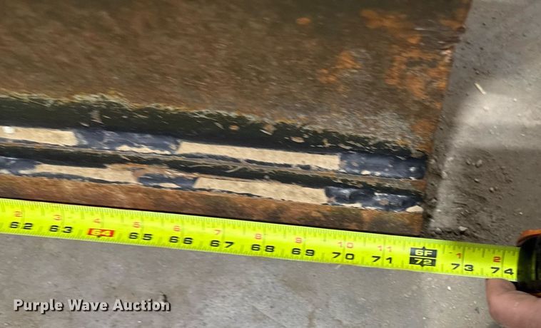 image for item EM3802 2001 Case RT560 trencher