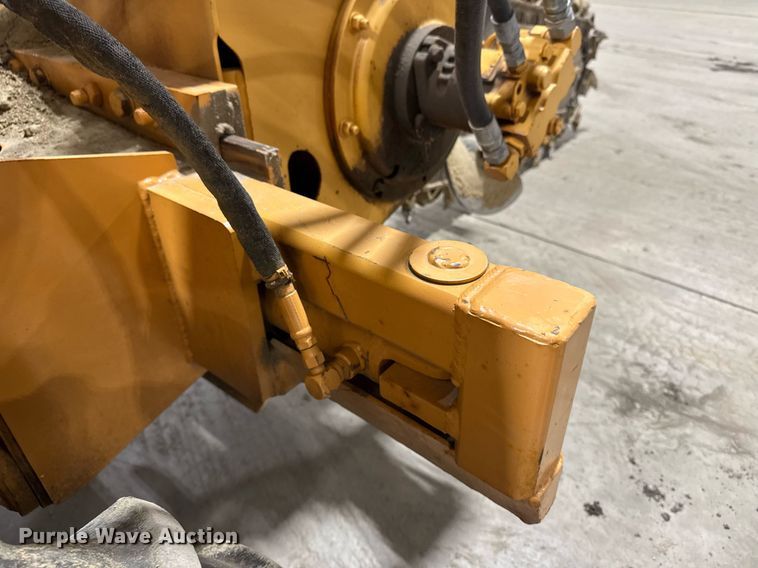 image for item EM3802 2001 Case RT560 trencher