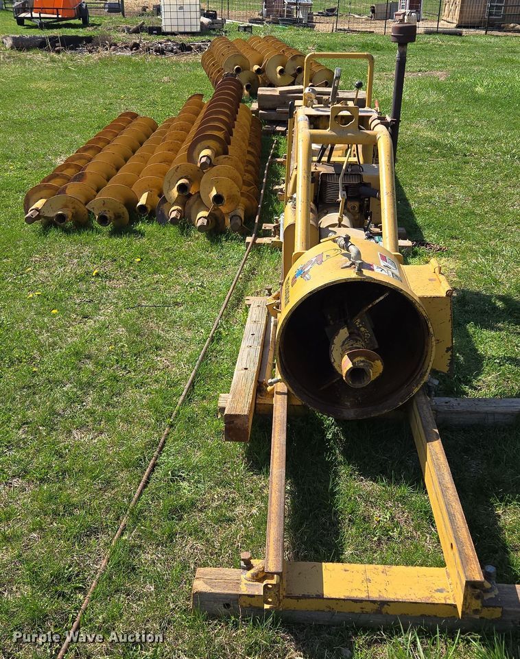 image for item EM7001 McLaughlin MCL 20B horizontal boring unit