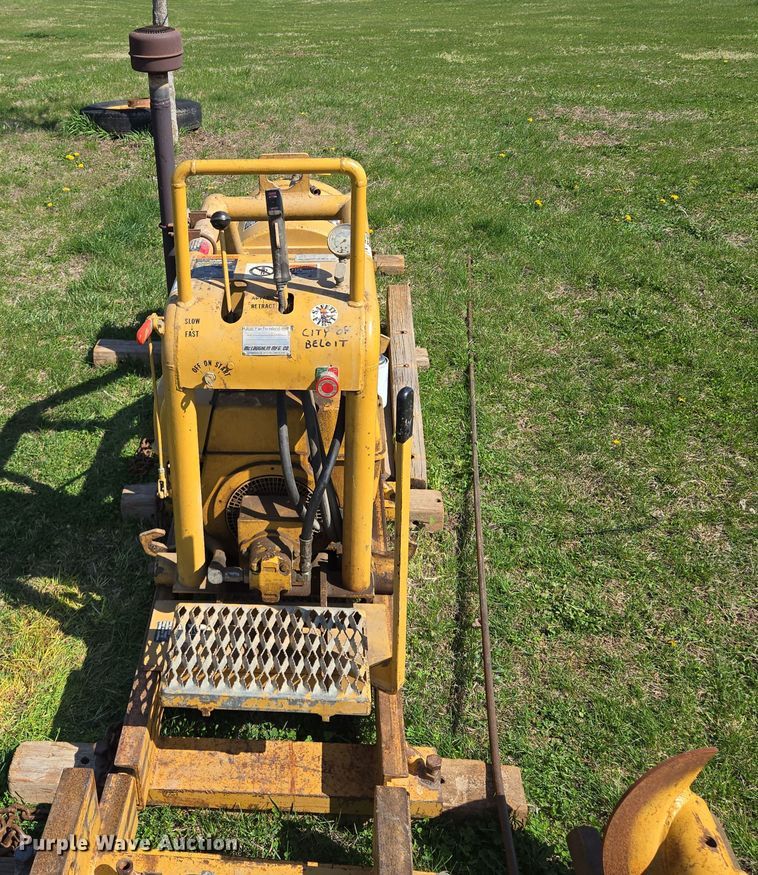 image for item EM7001 McLaughlin MCL 20B horizontal boring unit