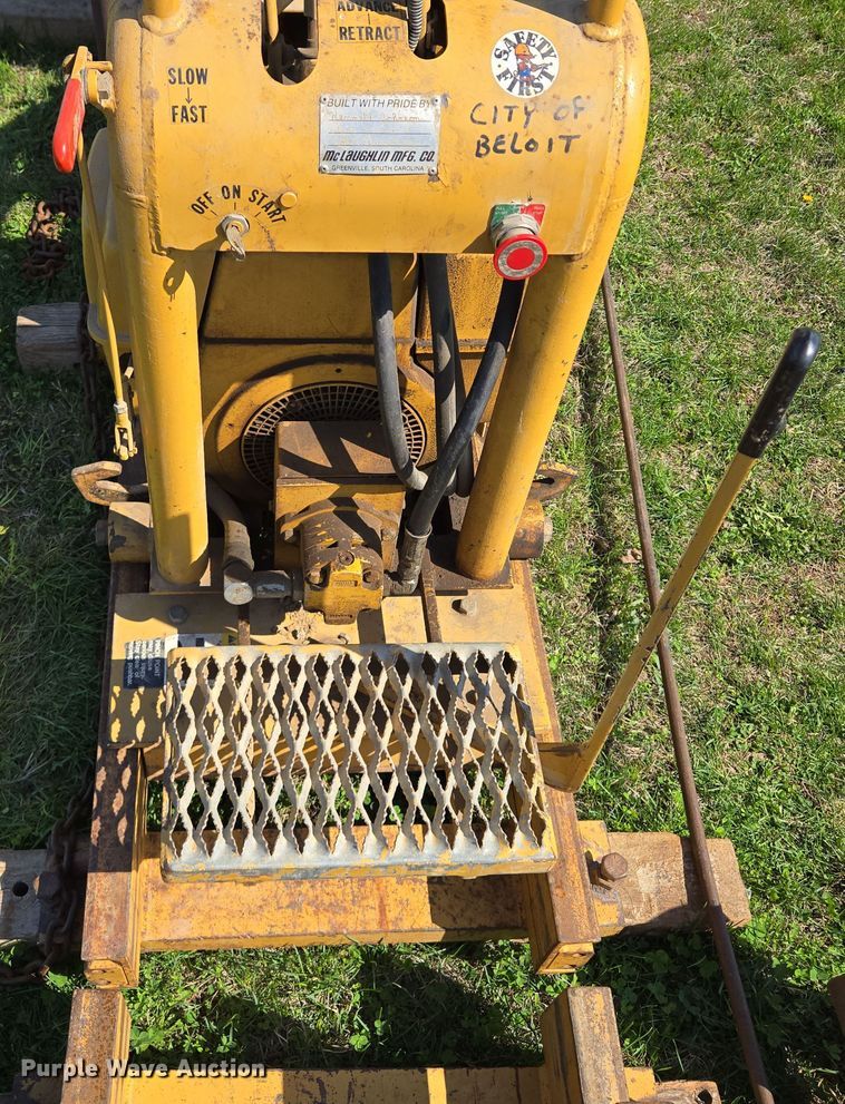 image for item EM7001 McLaughlin MCL 20B horizontal boring unit