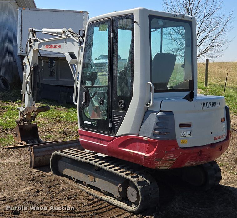 image for item EM7002 2011 Takeuchi TB235 mini excavator