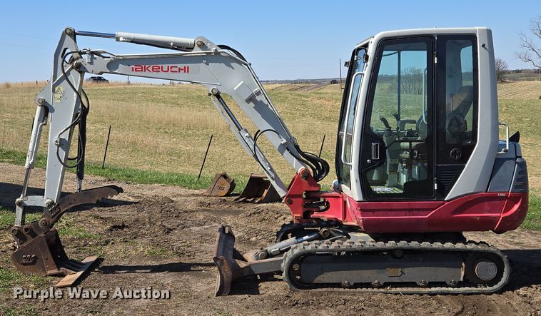 image for item EM7002 2011 Takeuchi TB235 mini excavator