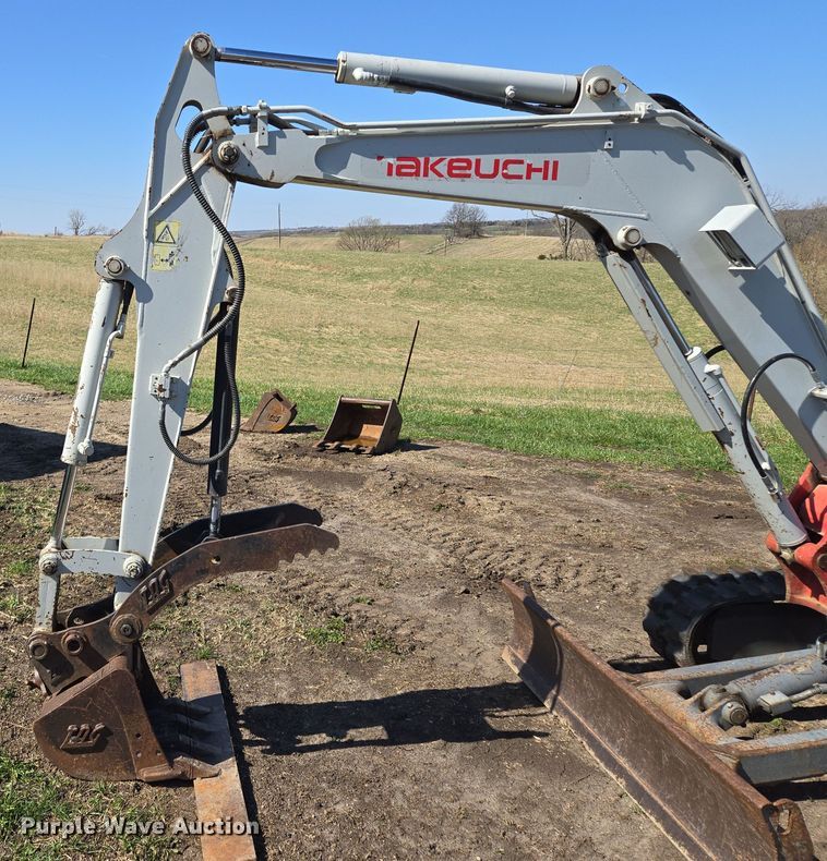 image for item EM7002 2011 Takeuchi TB235 mini excavator