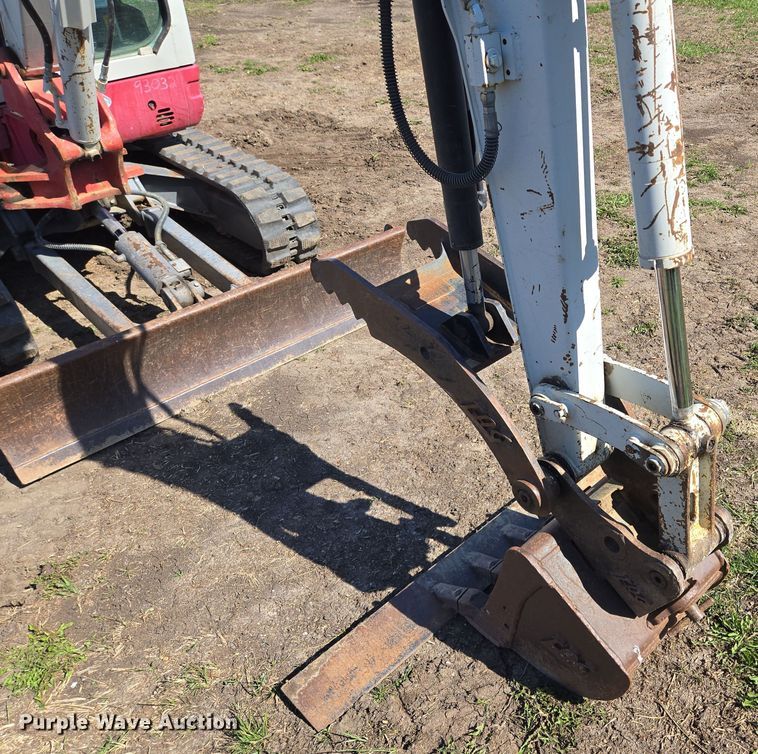 image for item EM7002 2011 Takeuchi TB235 mini excavator