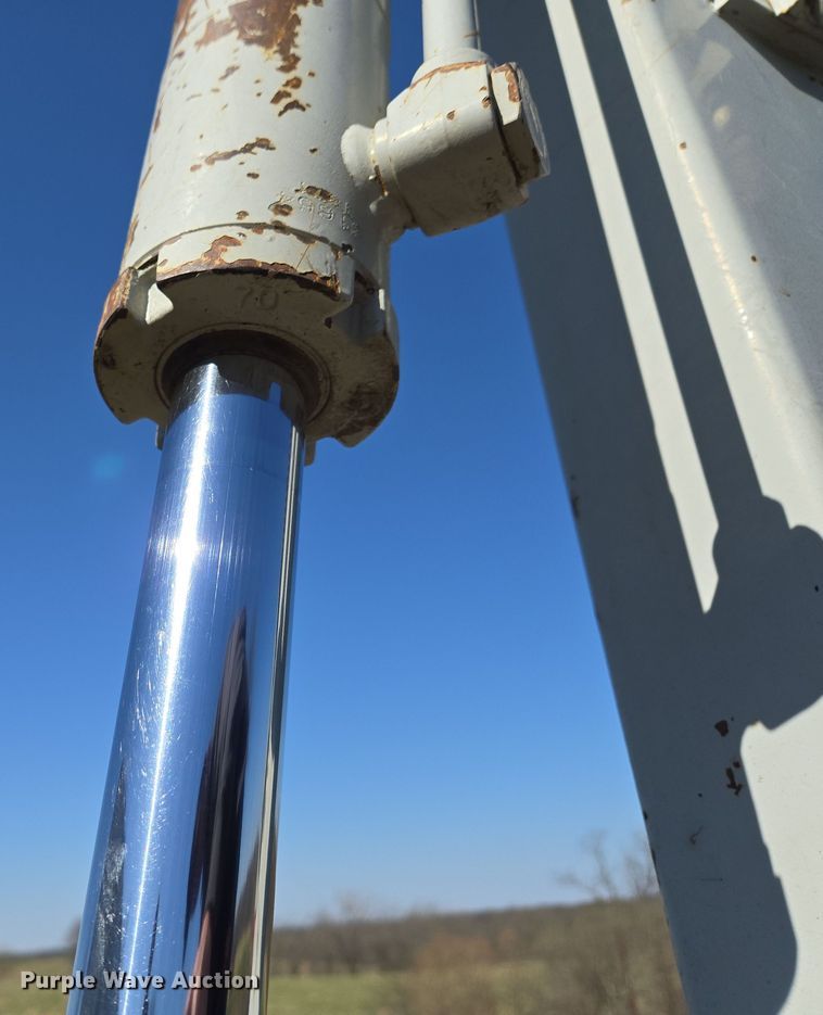 image for item EM7002 2011 Takeuchi TB235 mini excavator