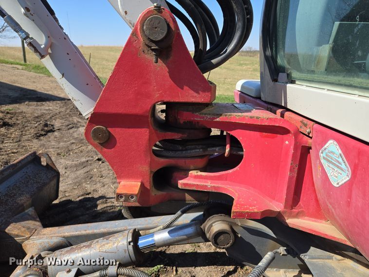 image for item EM7002 2011 Takeuchi TB235 mini excavator