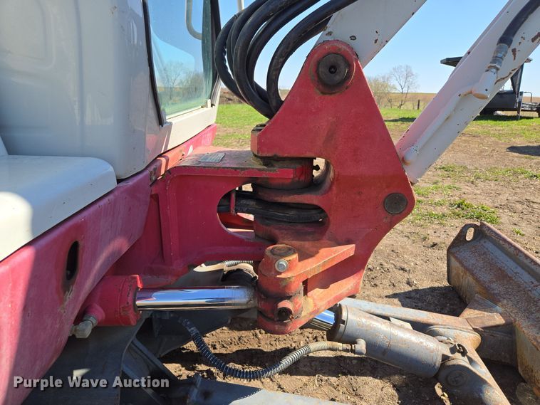 image for item EM7002 2011 Takeuchi TB235 mini excavator