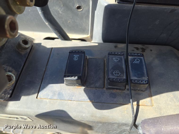 image for item EM7002 2011 Takeuchi TB235 mini excavator