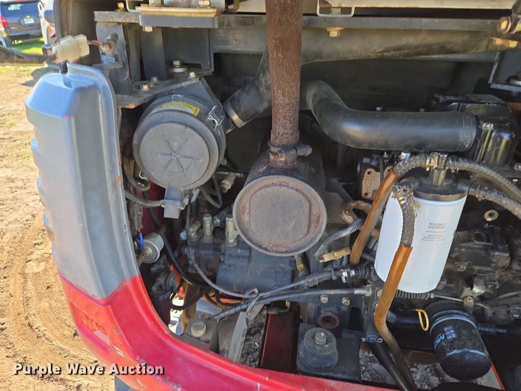 image for item EM7002 2011 Takeuchi TB235 mini excavator