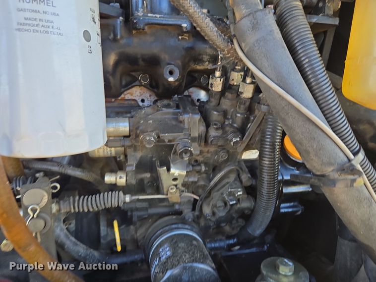 image for item EM7002 2011 Takeuchi TB235 mini excavator