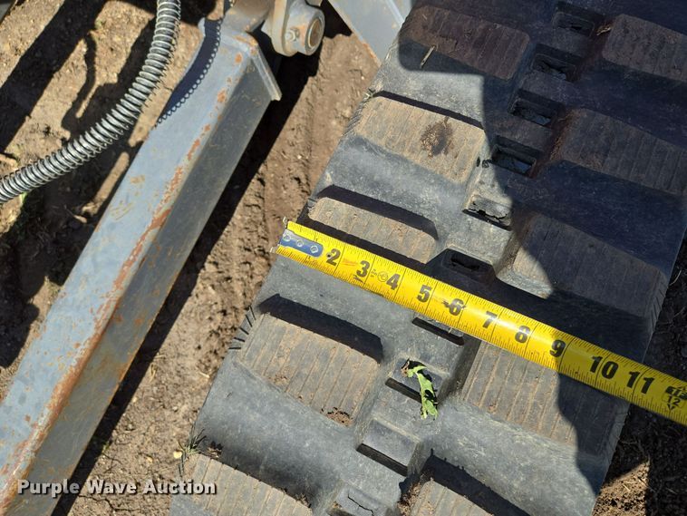 image for item EM7002 2011 Takeuchi TB235 mini excavator