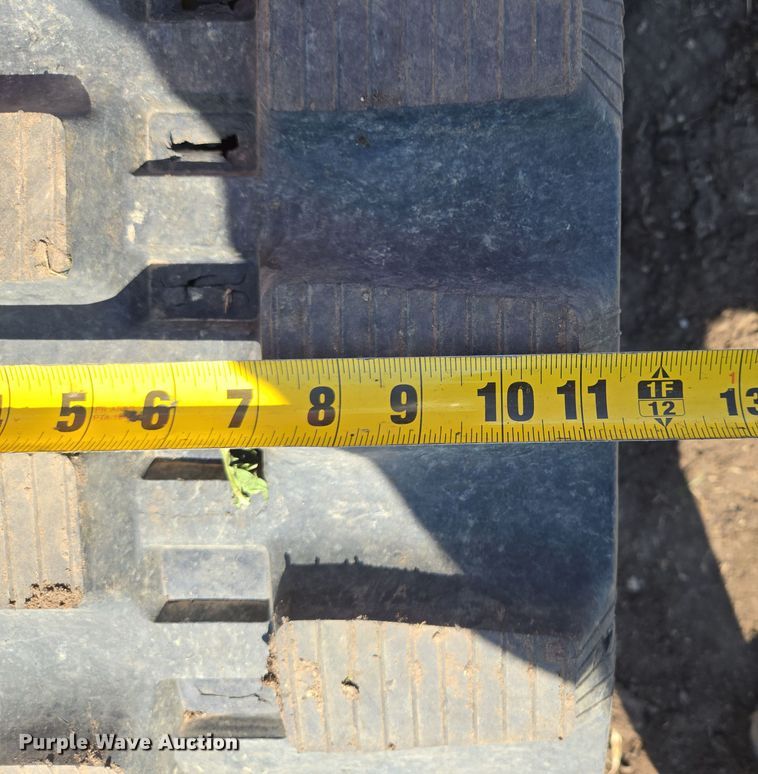 image for item EM7002 2011 Takeuchi TB235 mini excavator