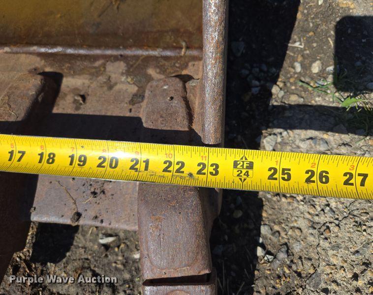 image for item EM7002 2011 Takeuchi TB235 mini excavator