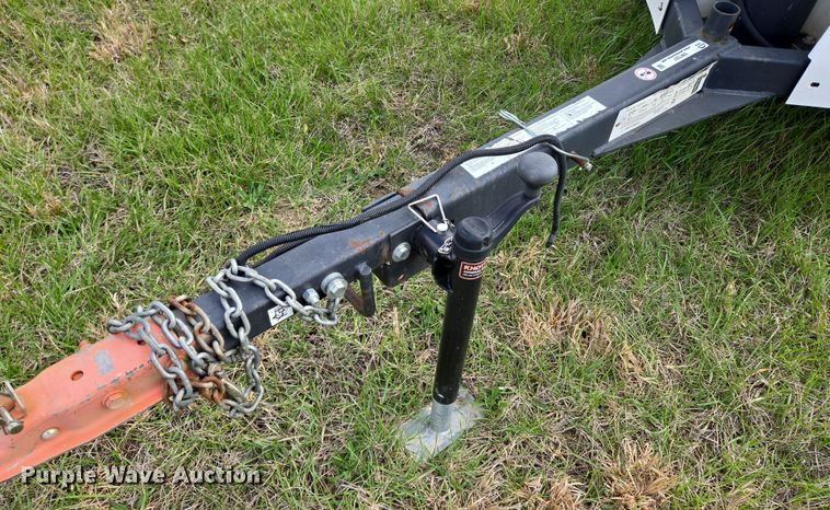 image for item EM7027 Generac  Mobile  light plant