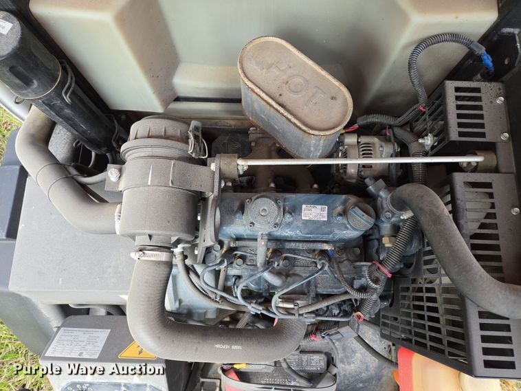 image for item EM7027 Generac  Mobile  light plant