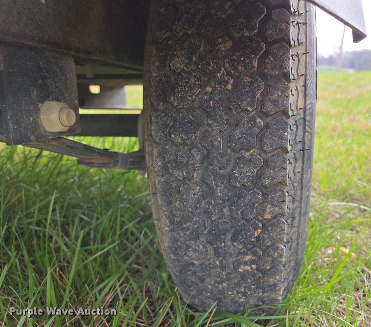 image for item EM7027 Generac  Mobile  light plant