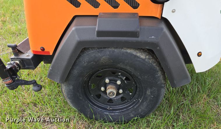 image for item EM7027 Generac  Mobile  light plant