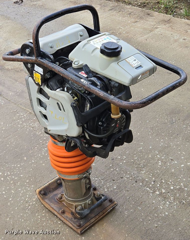 image for item EM7028 Mikasa MTX-70HD  plate compactor