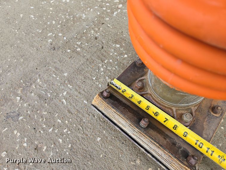 image for item EM7028 Mikasa MTX-70HD  plate compactor