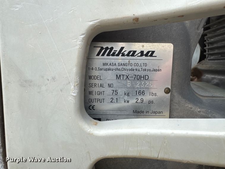 image for item EM7028 Mikasa MTX-70HD  plate compactor