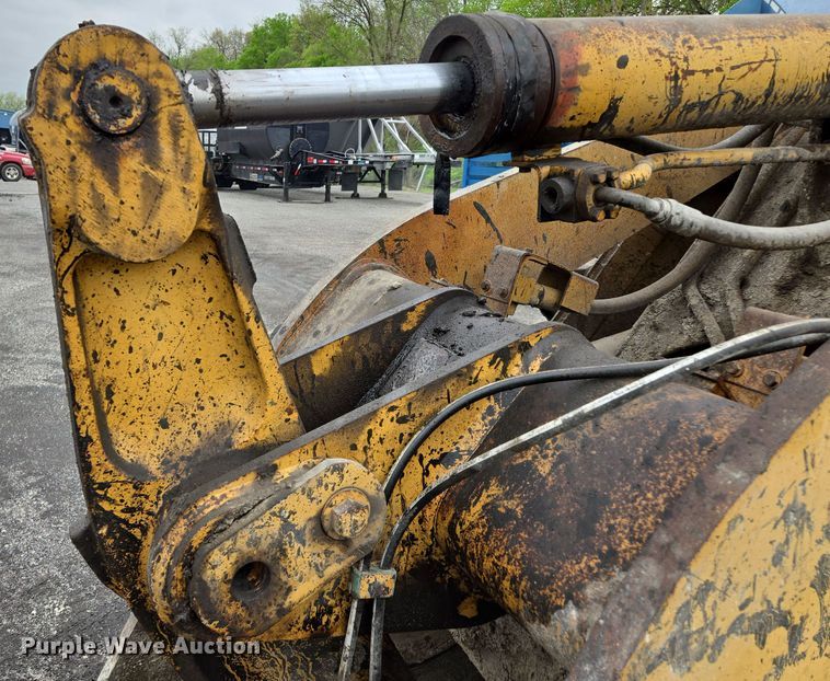 image for item EM7079 1990 Caterpillar 926E wheel loader