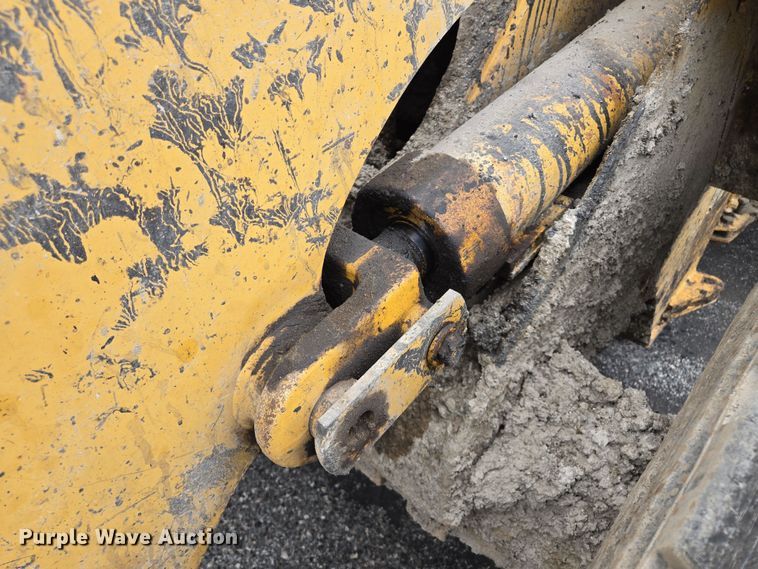 image for item EM7079 1990 Caterpillar 926E wheel loader