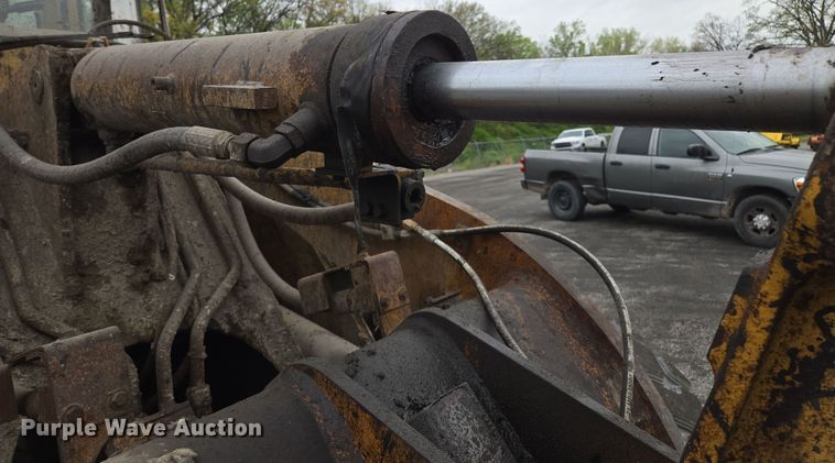 image for item EM7079 1990 Caterpillar 926E wheel loader