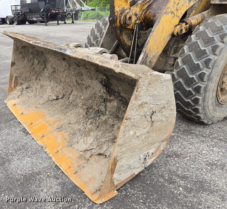 image for item EM7079 1990 Caterpillar 926E wheel loader