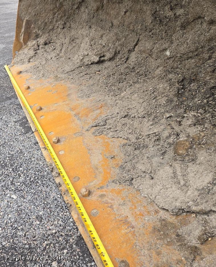 image for item EM7079 1990 Caterpillar 926E wheel loader