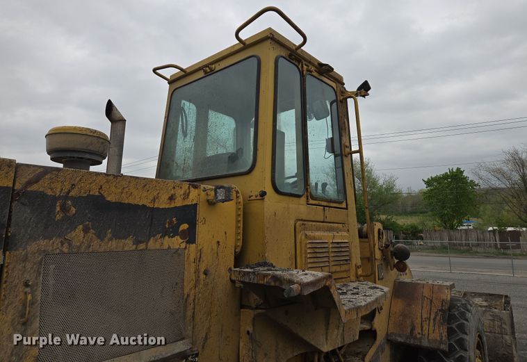 image for item EM7079 1990 Caterpillar 926E wheel loader