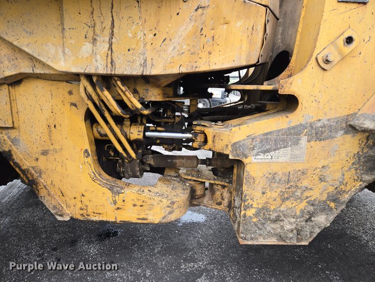 image for item EM7079 1990 Caterpillar 926E wheel loader