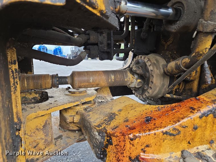 image for item EM7079 1990 Caterpillar 926E wheel loader