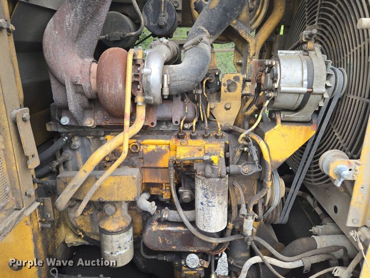 image for item EM7079 1990 Caterpillar 926E wheel loader