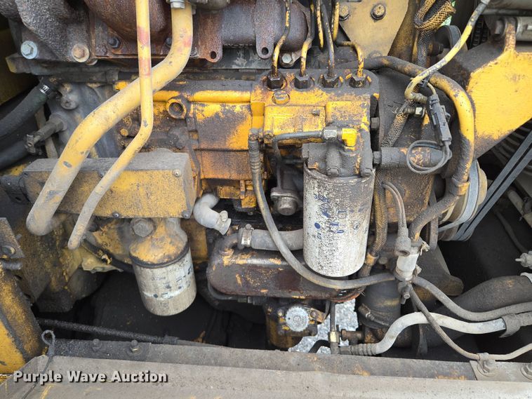 image for item EM7079 1990 Caterpillar 926E wheel loader