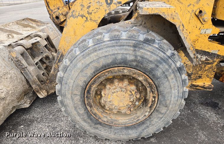 image for item EM7079 1990 Caterpillar 926E wheel loader