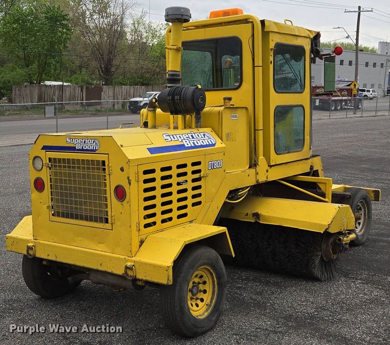 image for item EM7080 2007 Superior Broom DT80-J broom